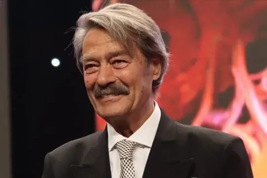Kadir İnanırın cənazəsində dava düşdü