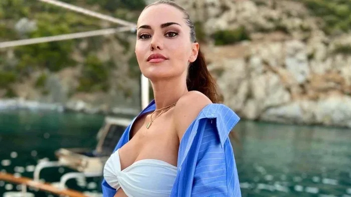 Fahriye bu layihə ilə qayıdır