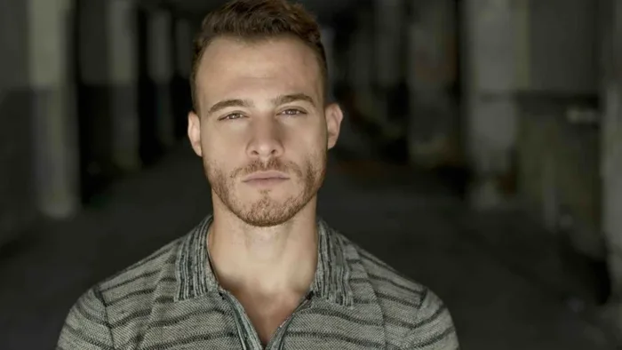 Kerem Bürsinəm dedi, pulunu ələ keçirdi
