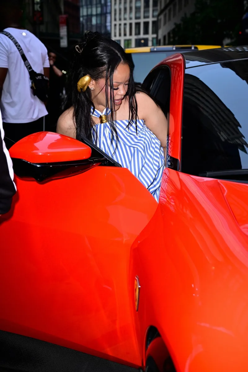 Rihannanın tərzi bəyənildi