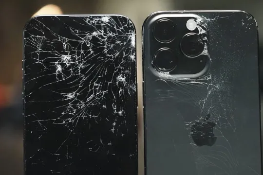 Kişisənsə, telefonun sınıq olmalıdır - Yeni trend