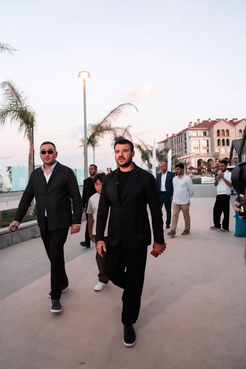 "Sea Breeze"də "ELIE SAAB" yaşayış layihəsinin tikintisinə başlanıldı