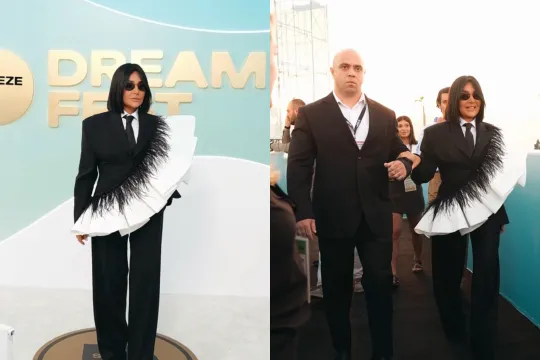 Qırmızı xalıda hər kəsi təəccübləndirdi!