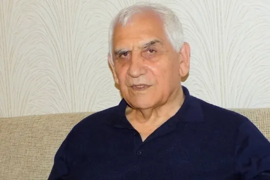 Nəriman Həsənzadə süni tənəffüs aparatına qoşulub