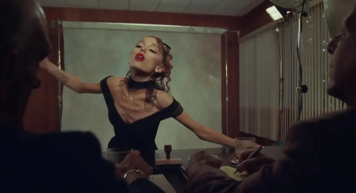 Ariana anoreksiyadan əziyyət çəkir? – Foto