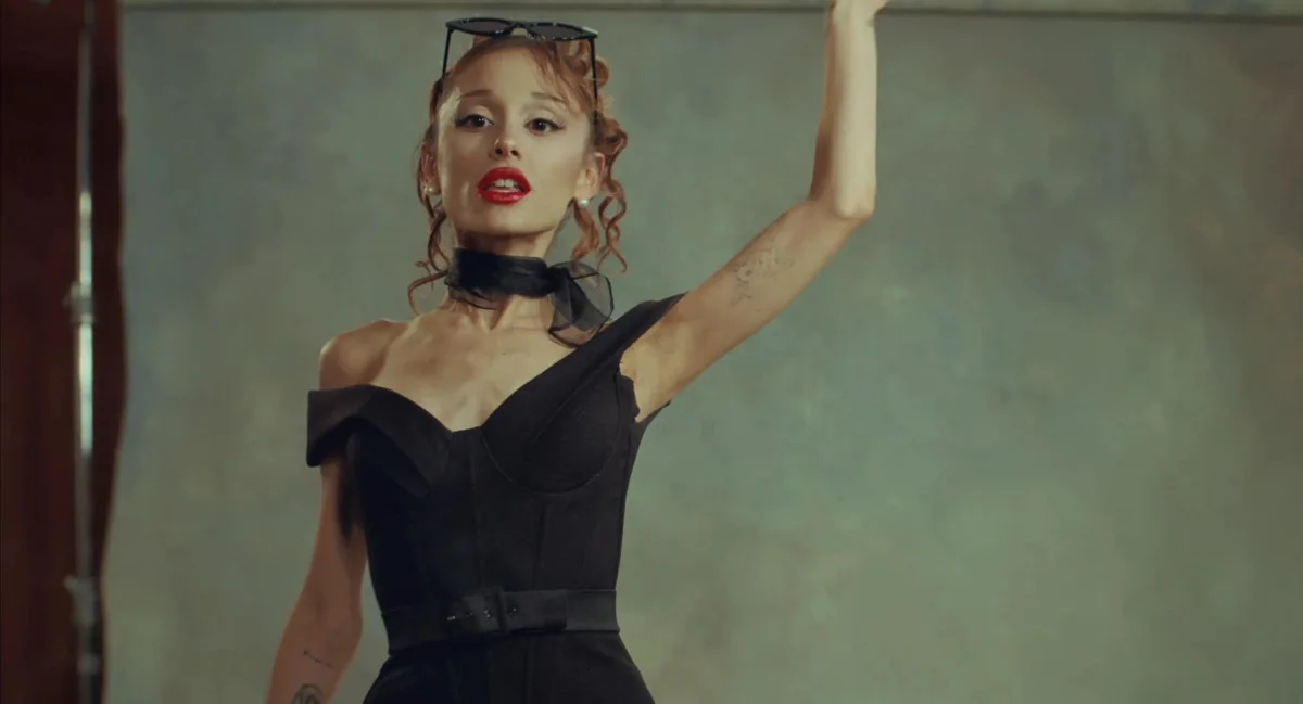 Ariana anoreksiyadan əziyyət çəkir? – Foto