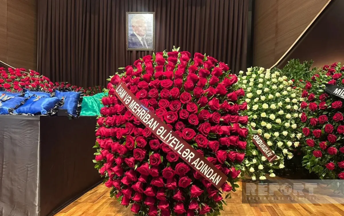 Nəriman Həsənzadə ilə vida mərasimi keçirildi - Prezident və xanımı əklil göndərdi