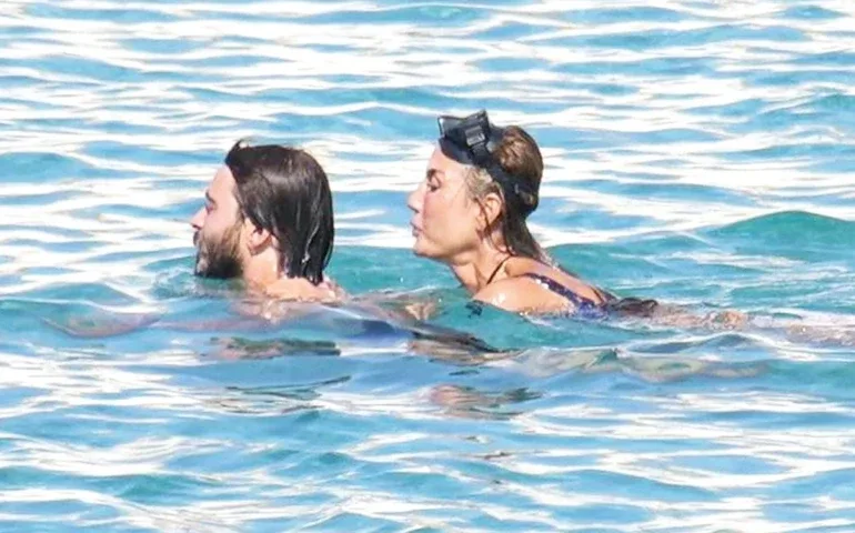 Eşq Çeşmedə davam edir
