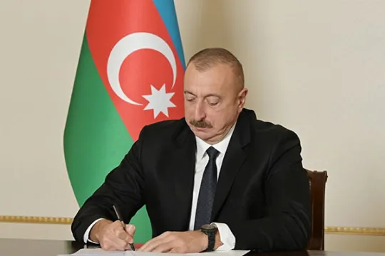 Jurnalistlər buna görə pul ödəməyəcək