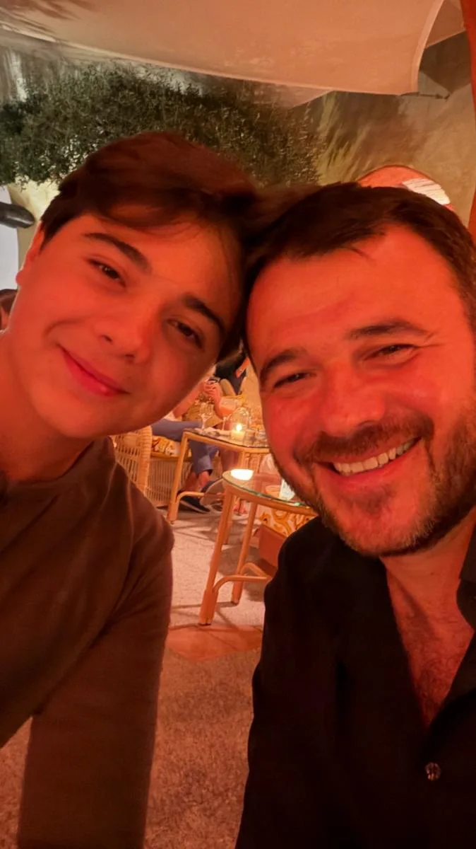Emin Ağalarovdan övladları ilə paylaşım