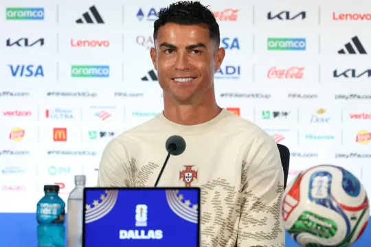 Ronaldodan Messiyə dəstək