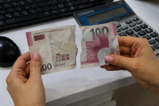 Zədələnmiş pulu harada dəyişmək olar?