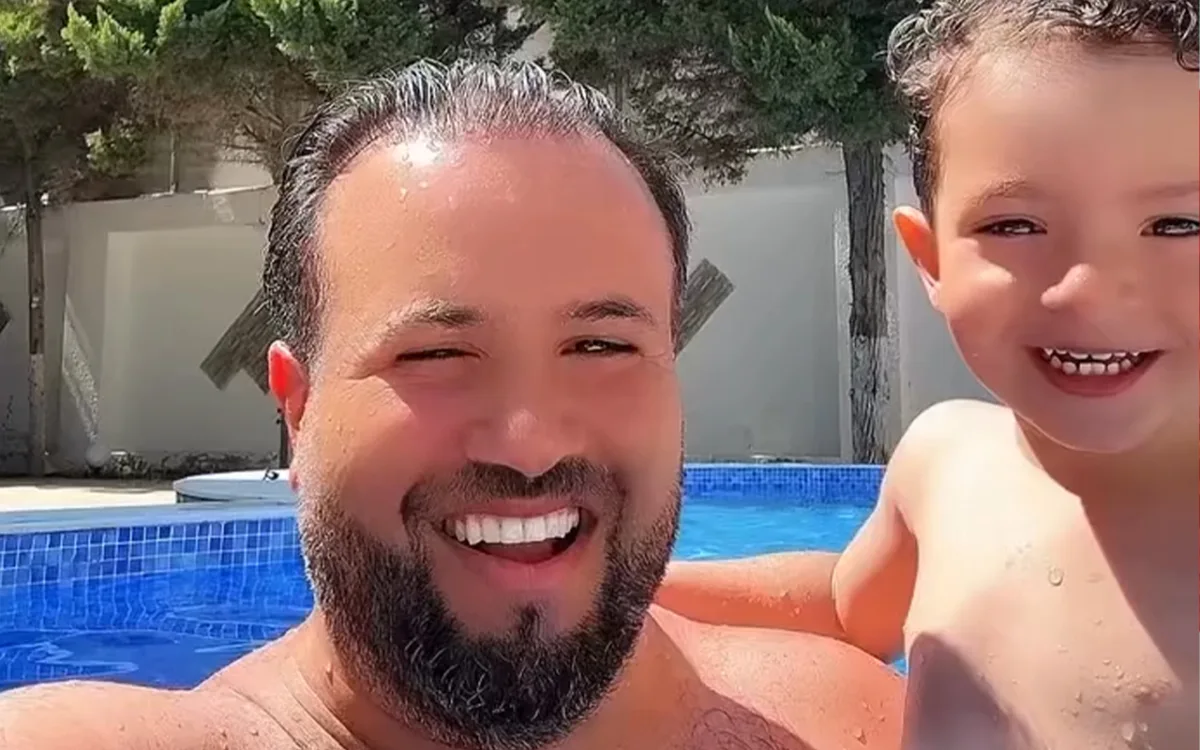 Elnurun oğlu ilə əyləncəli anları