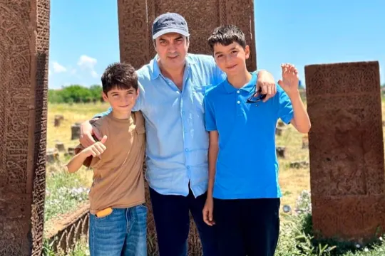 “Polat Alemdar” oğulları ilə