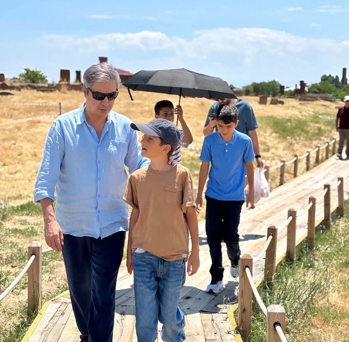 “Polat Alemdar” oğulları ilə