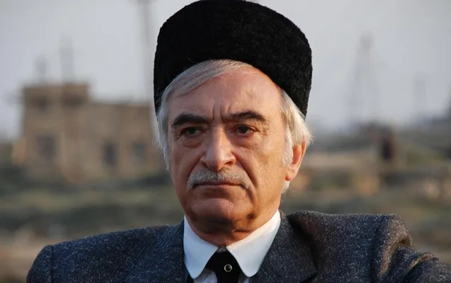 Polad Bülbüloğludan evlilik iddialarına cavab