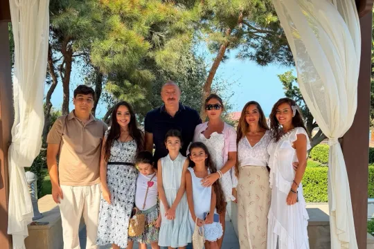Prezident ailəsi ilə...