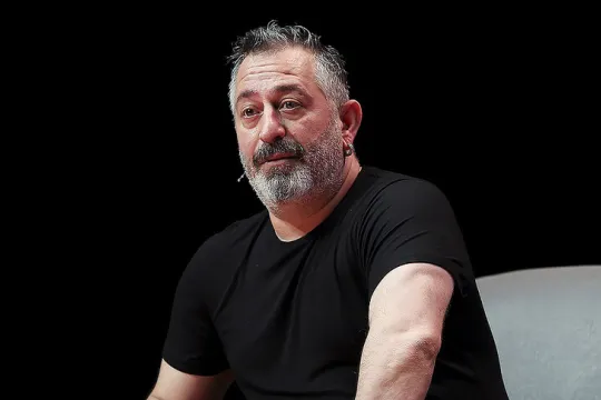 Cem Yılmaz infarkt keçirdi