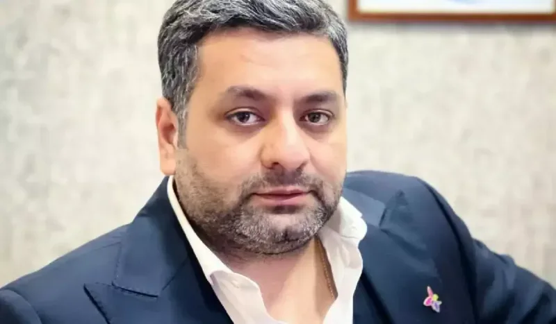 Elcanın 30 illik şəkli!