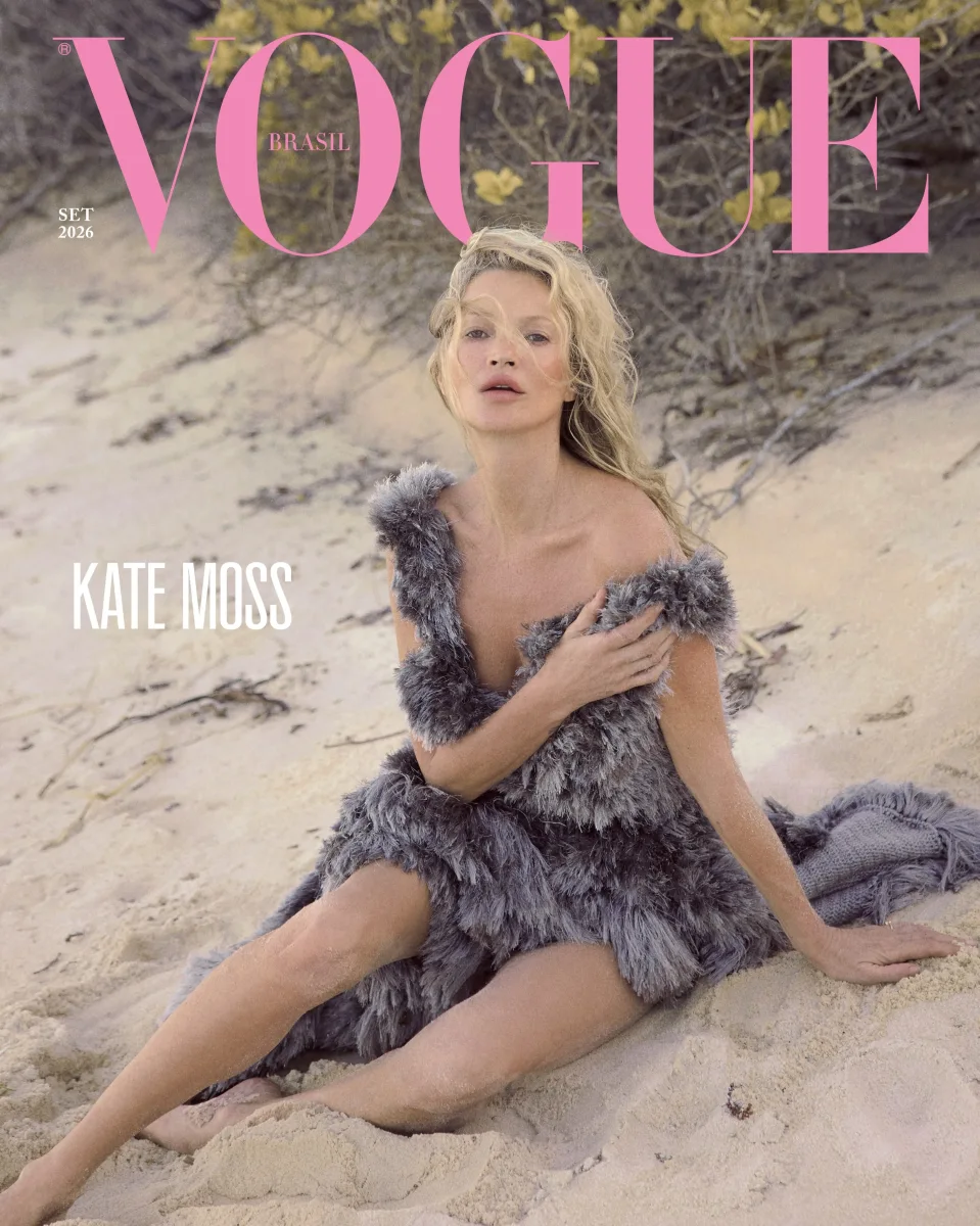 Bu dəfə “Vogue” üçün soyundu