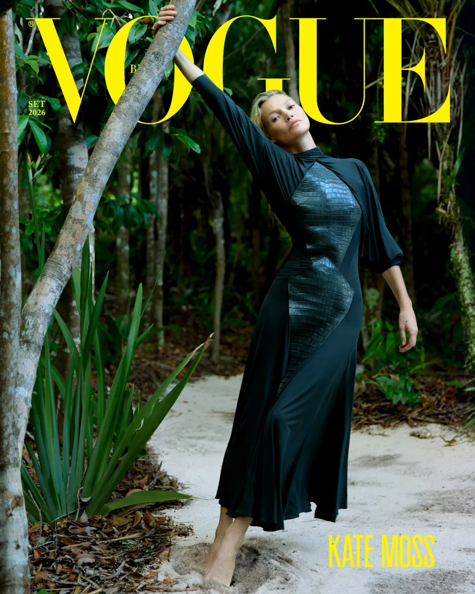 Bu dəfə “Vogue” üçün soyundu
