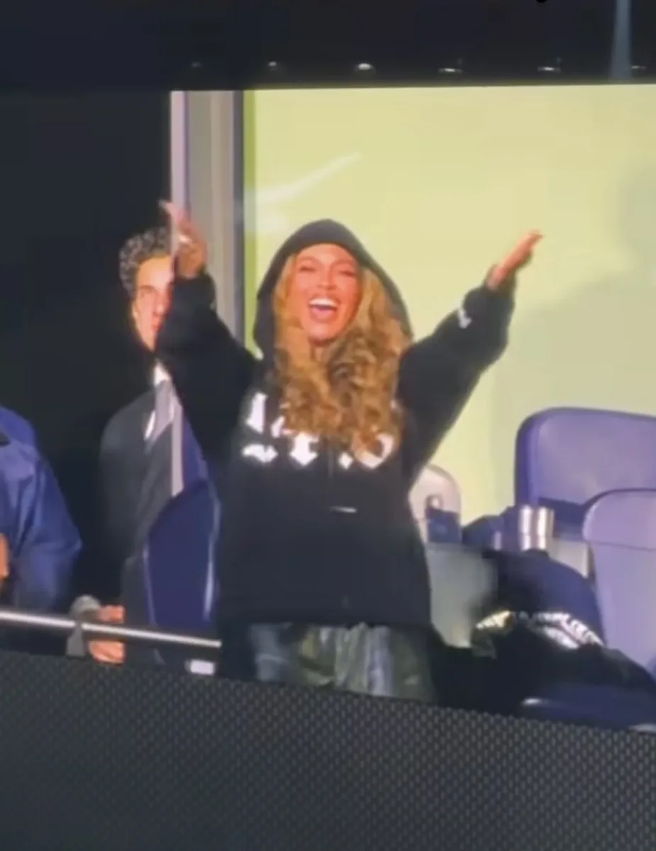 Ərindən Beyonsa tərbrik