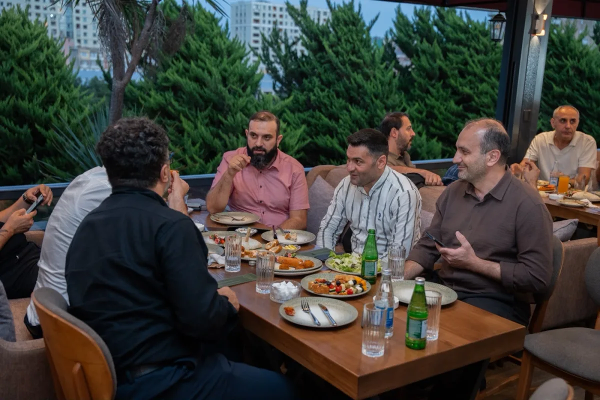 LaLiga Dining & Lounge Musabəyov parkında şəbəkənin ilk “park-side” məkanını açdı