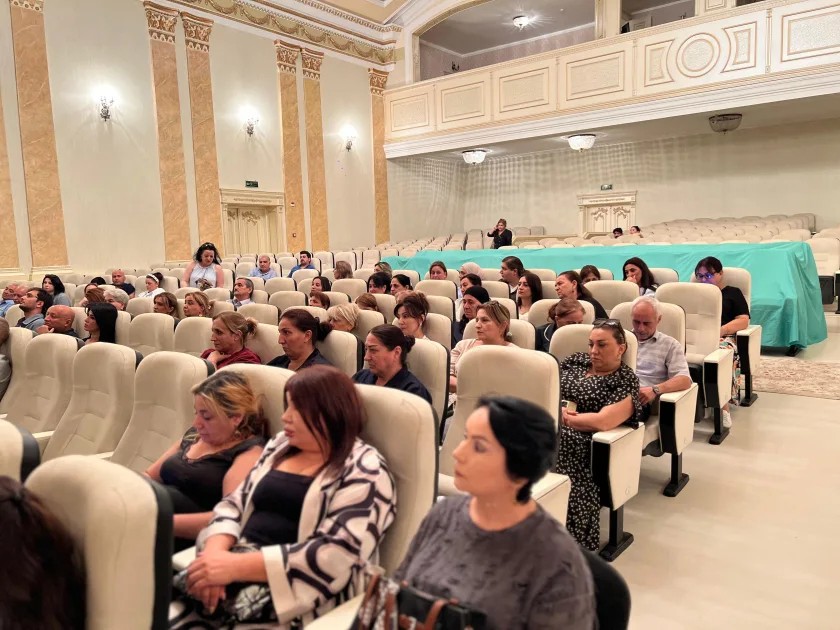 Sumqayıt teatrı yeni mövsümü "Ölməz" tamaşası ilə açacaq