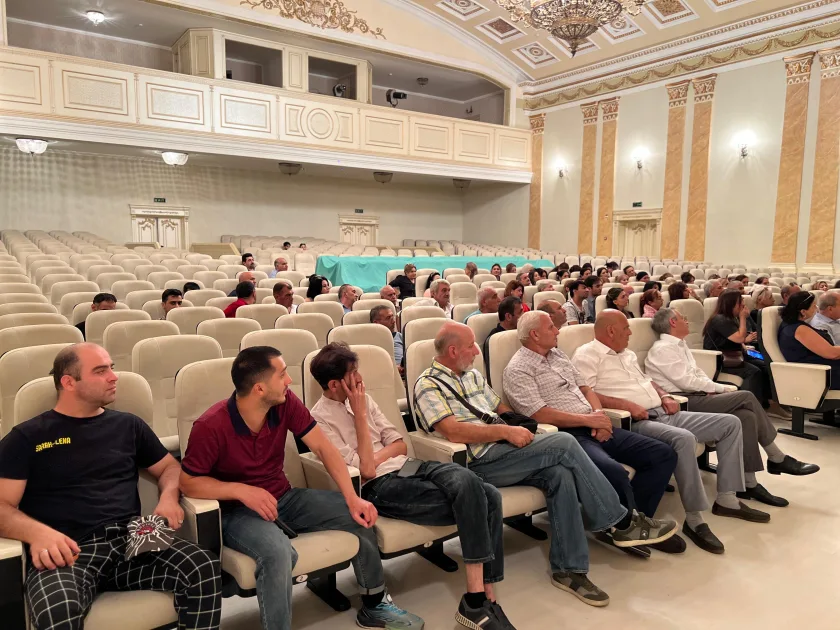 Sumqayıt teatrı yeni mövsümü "Ölməz" tamaşası ilə açacaq