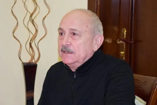 Xalq artistinin vəziyyəti ağırdır