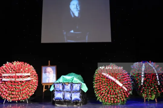 Aleksandr Şarovski ilə vida mərasimi keçirilib