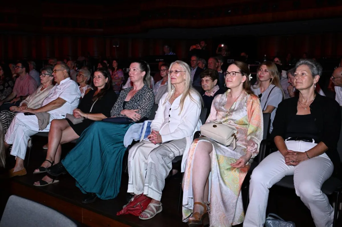 İsveçrədə Azərbaycan mədəniyyəti təntənəsi: Montrö səhnəsində qala-konsert