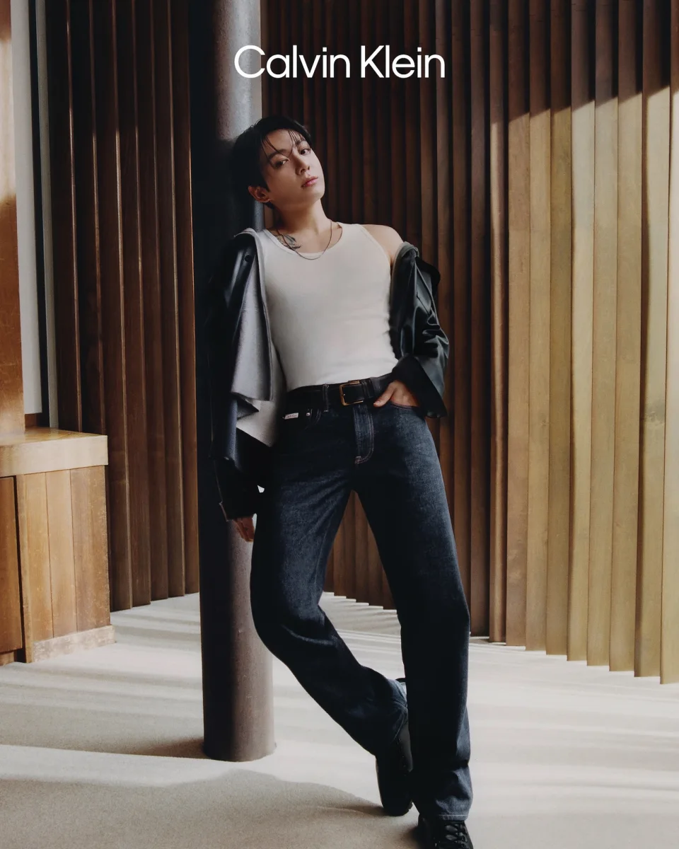 “Calvin Klein” üçün kamera qarşısında