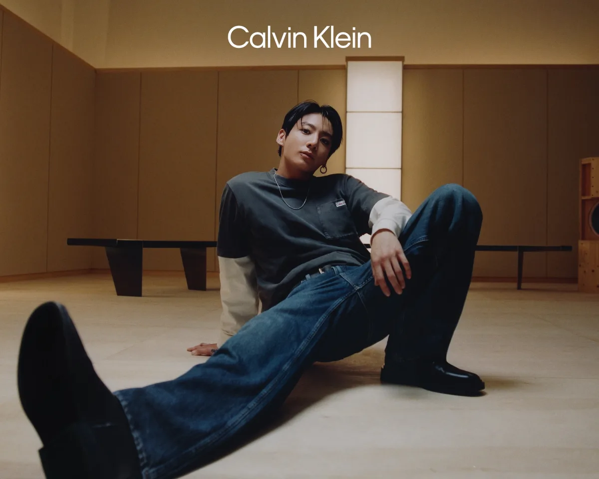 “Calvin Klein” üçün kamera qarşısında