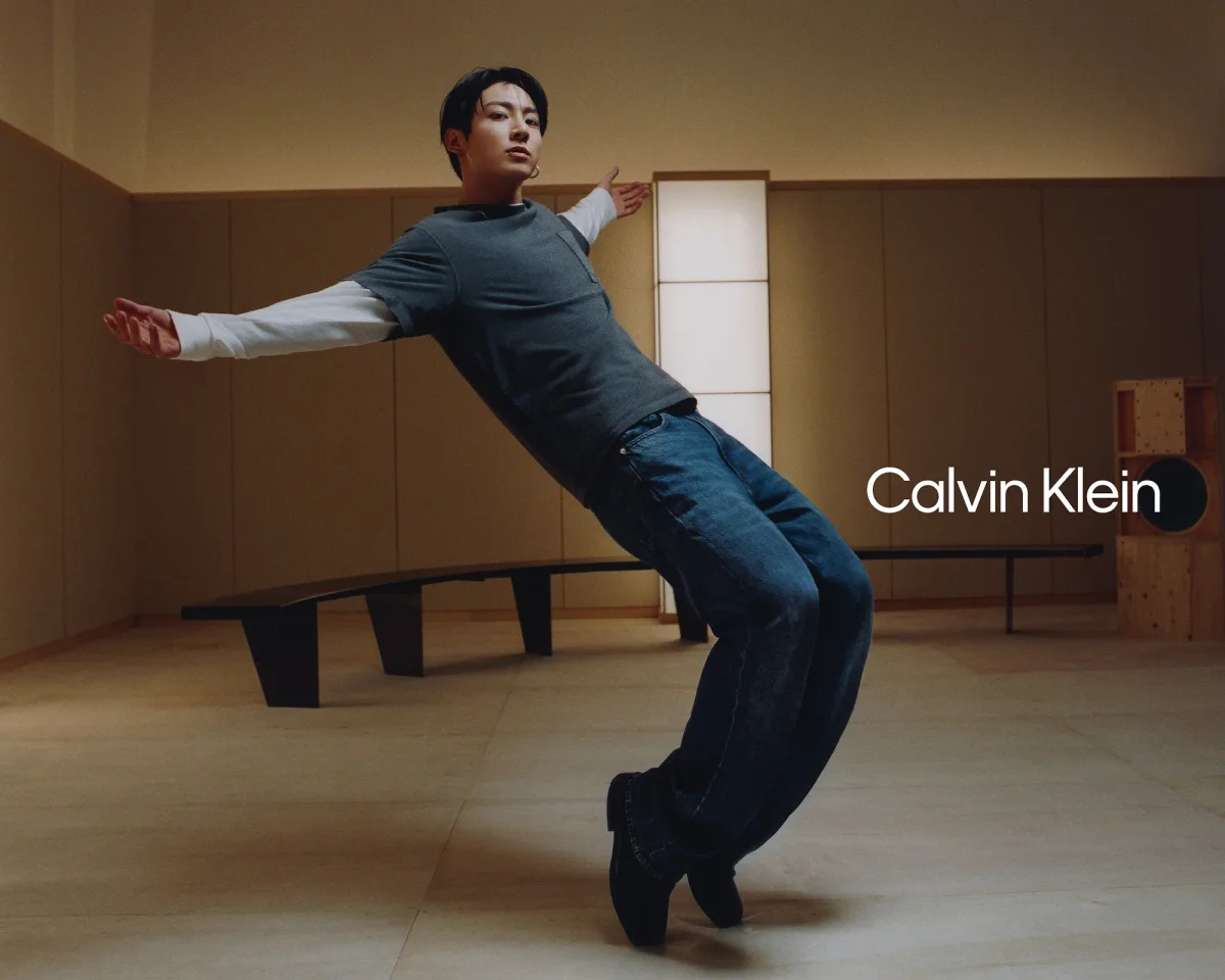 “Calvin Klein” üçün kamera qarşısında