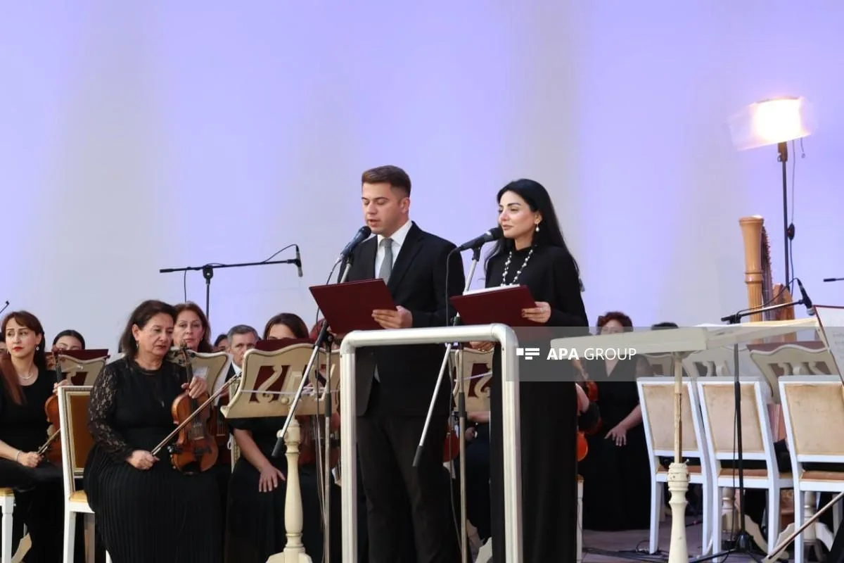 Üzeyir Hacıbəyli XVIII Beynəlxalq Musiqi Festivalının açılışından - Fotolar
