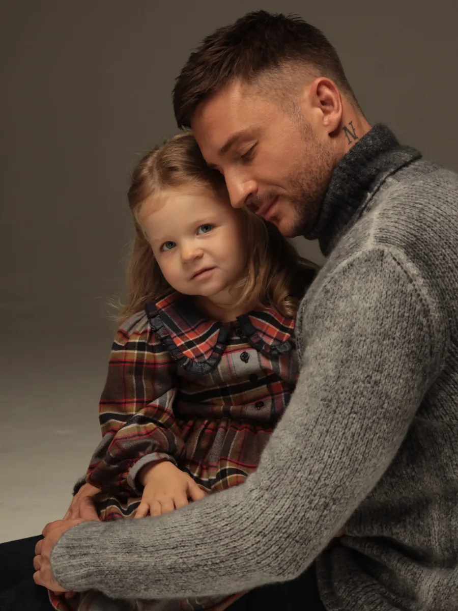 Sergey Lazarev qızı ilə - Fotolar