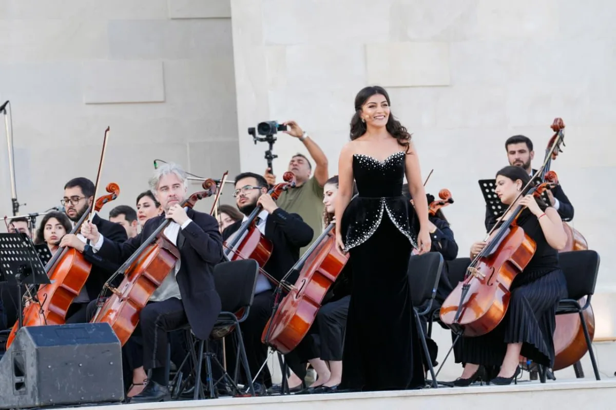 Açıq havada opera tamaşaları və konsertlərin yeni ünvanı
