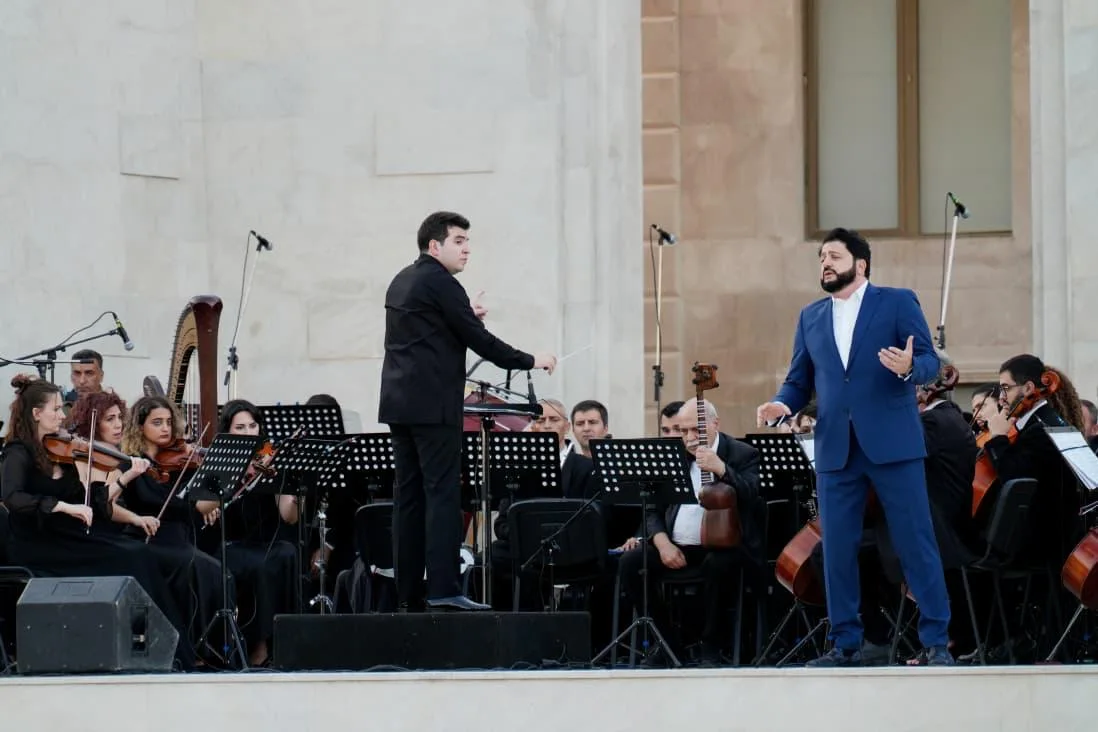 Açıq havada opera tamaşaları və konsertlərin yeni ünvanı