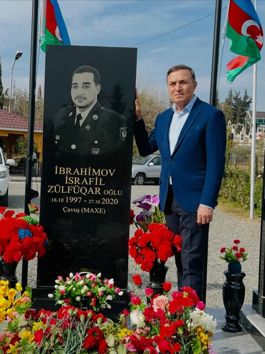 Xalq artistindən şəhid qardaşı oğlu ilə paylaşım