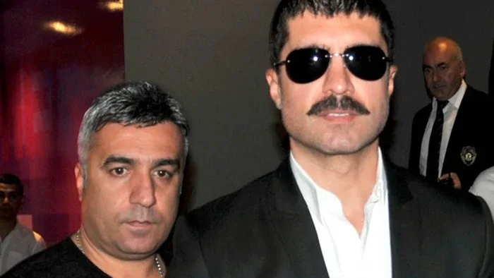 “Özcan məni ölümlə hədələyir”
