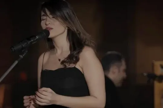 Hicabsız konsert vermişdi - Ağır cəzalandırıldı