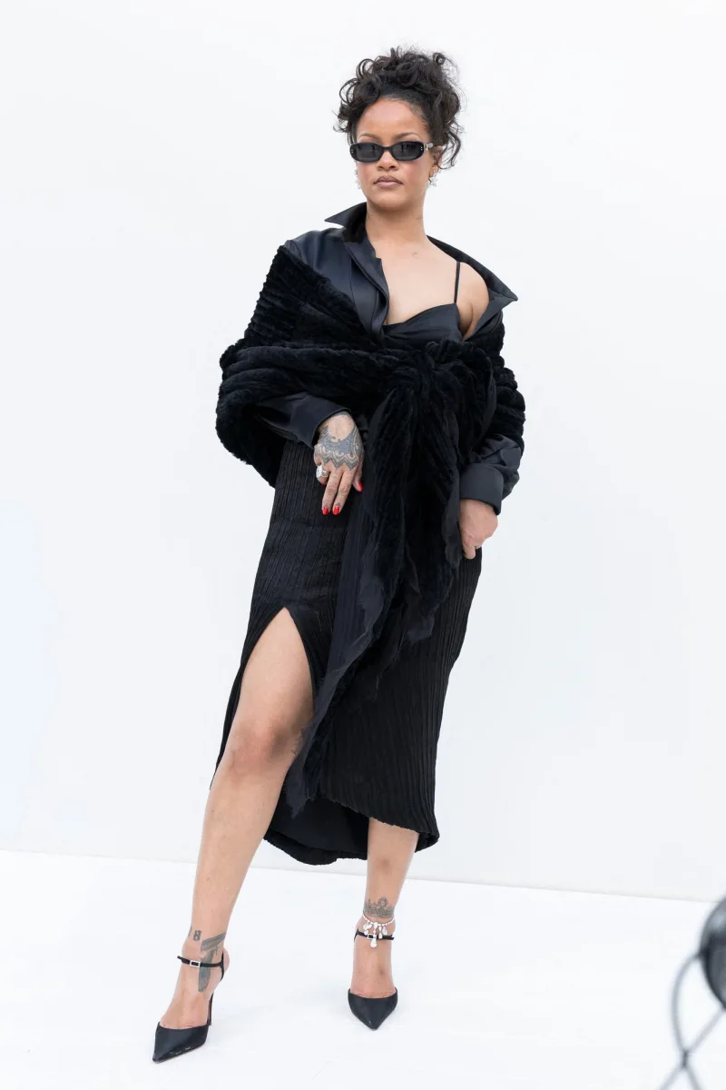 Məşhurlar Paris Moda Həftəsinə axın etdi