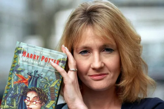 Coan Roulinq yeni “Harry Potter” yazır!