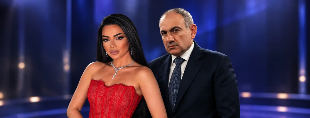 Paşinyan Zeynəbin mahnısına qulaq asdığı anları paylaşdı