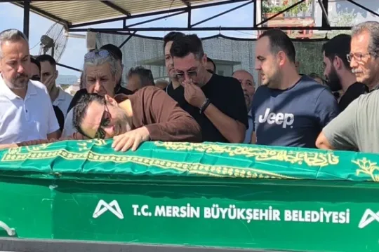 Atilla Taşın qızı dəfn olundu