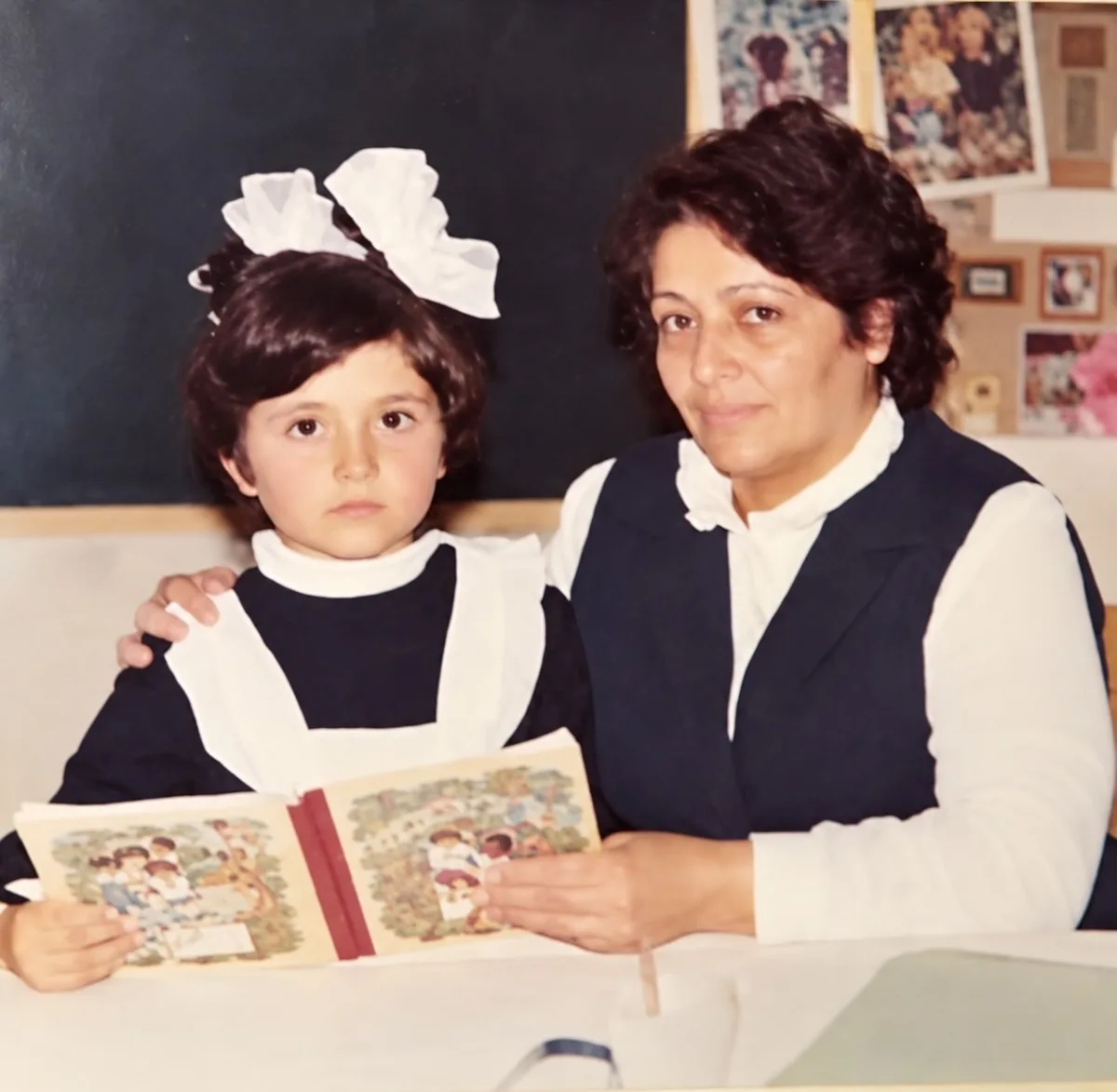 “O zaman məktəbli forması bizi bir-birimizdən fərqləndirmirdi”