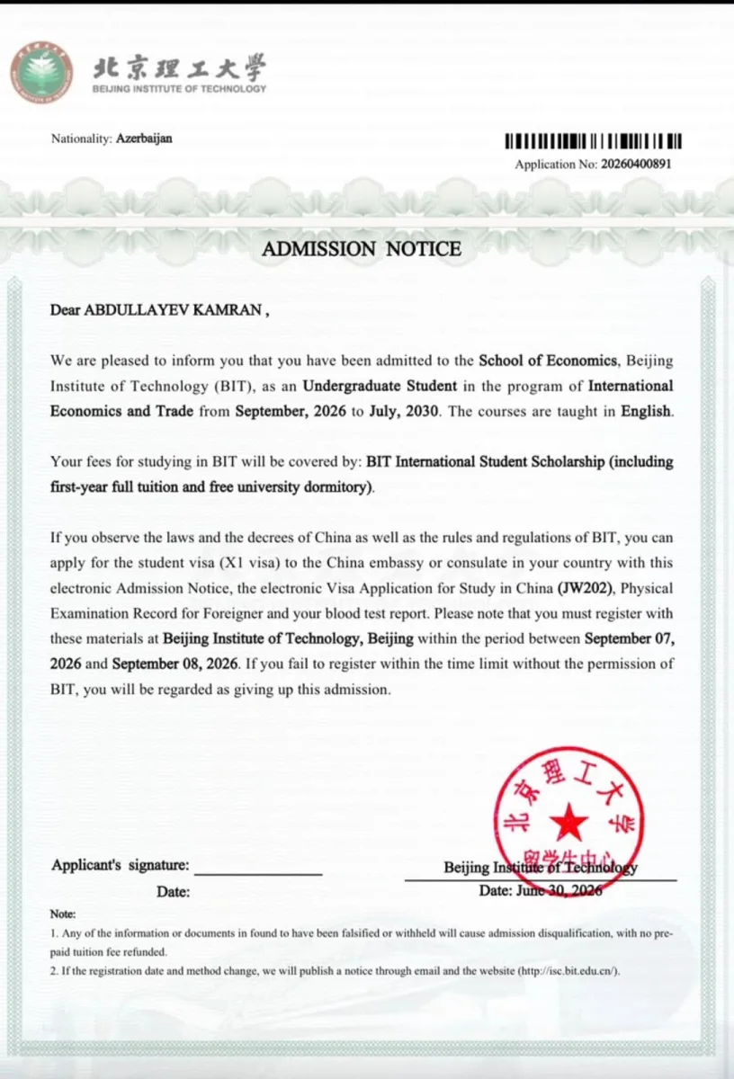 Mədinə Abdullayevanın oğlu Çində universitetə qəbul oldu