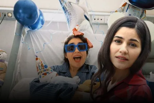 Məşhur aktrisa ana oldu