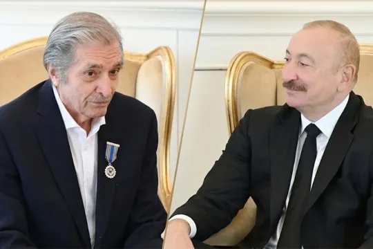 “Siz də, maşallah, çox yaxşı görünürsünüz”